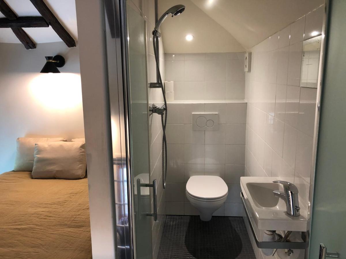 Suites Rive Gauche - Maison Montmartre - Chez Ludo ปารีส ภายนอก รูปภาพ