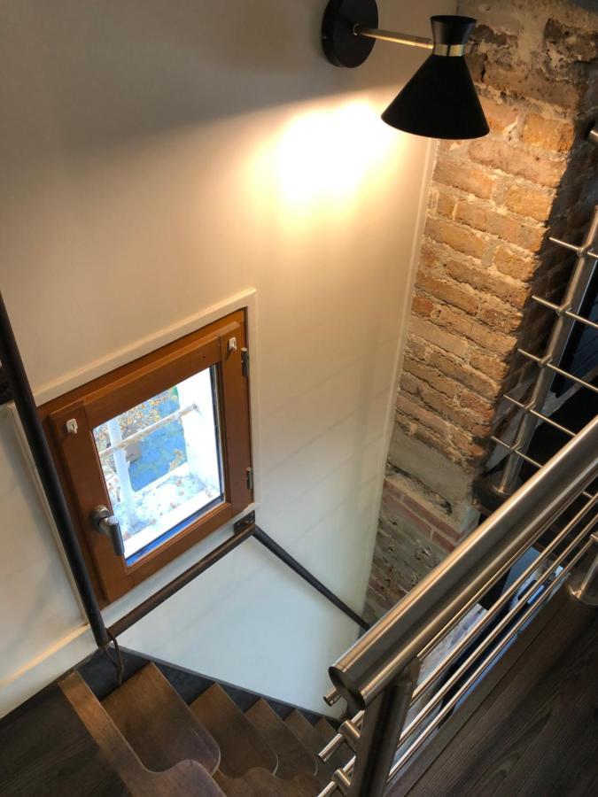 Suites Rive Gauche - Maison Montmartre - Chez Ludo ปารีส ภายนอก รูปภาพ