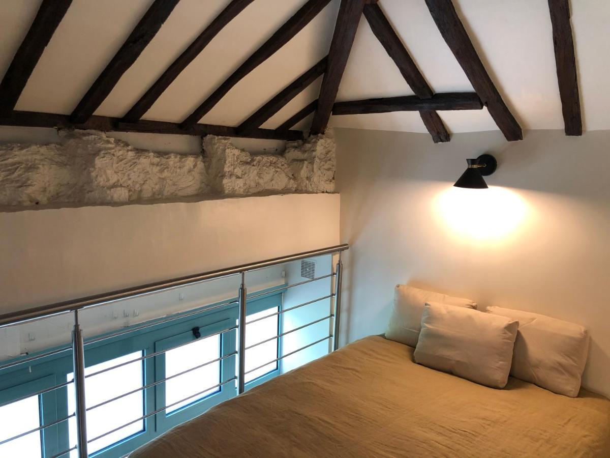 Suites Rive Gauche - Maison Montmartre - Chez Ludo ปารีส ภายนอก รูปภาพ