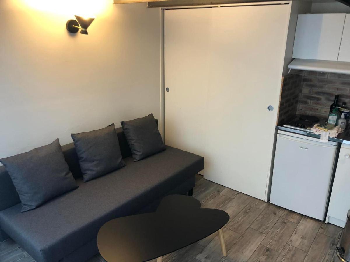 Suites Rive Gauche - Maison Montmartre - Chez Ludo ปารีส ภายนอก รูปภาพ